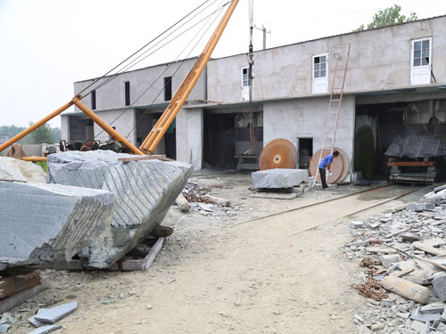 臨沭青雪花青采石礦場及切割加工