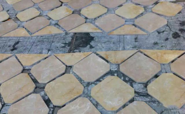 臨沭青石材拼花施工.jpg 臨沭青石材拼花施工.jpg