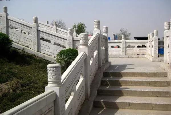 雪花青石材欄桿的優點 雪花青石材欄桿的優點